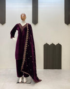 Sequin embroidered velvet kurta pant set with dupatta - KUR-002 - image 7